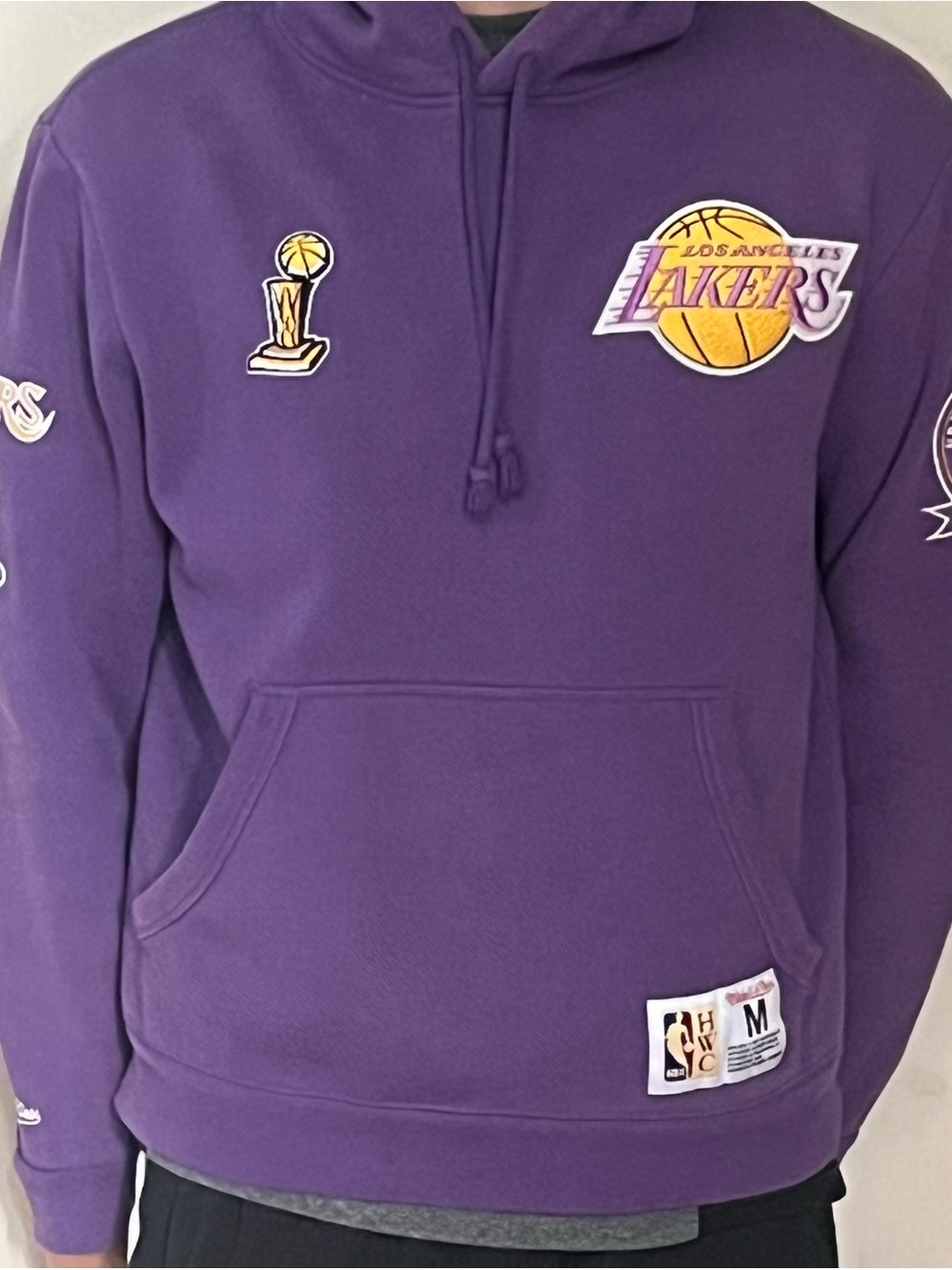 Men Lakers sweatshirt size medium